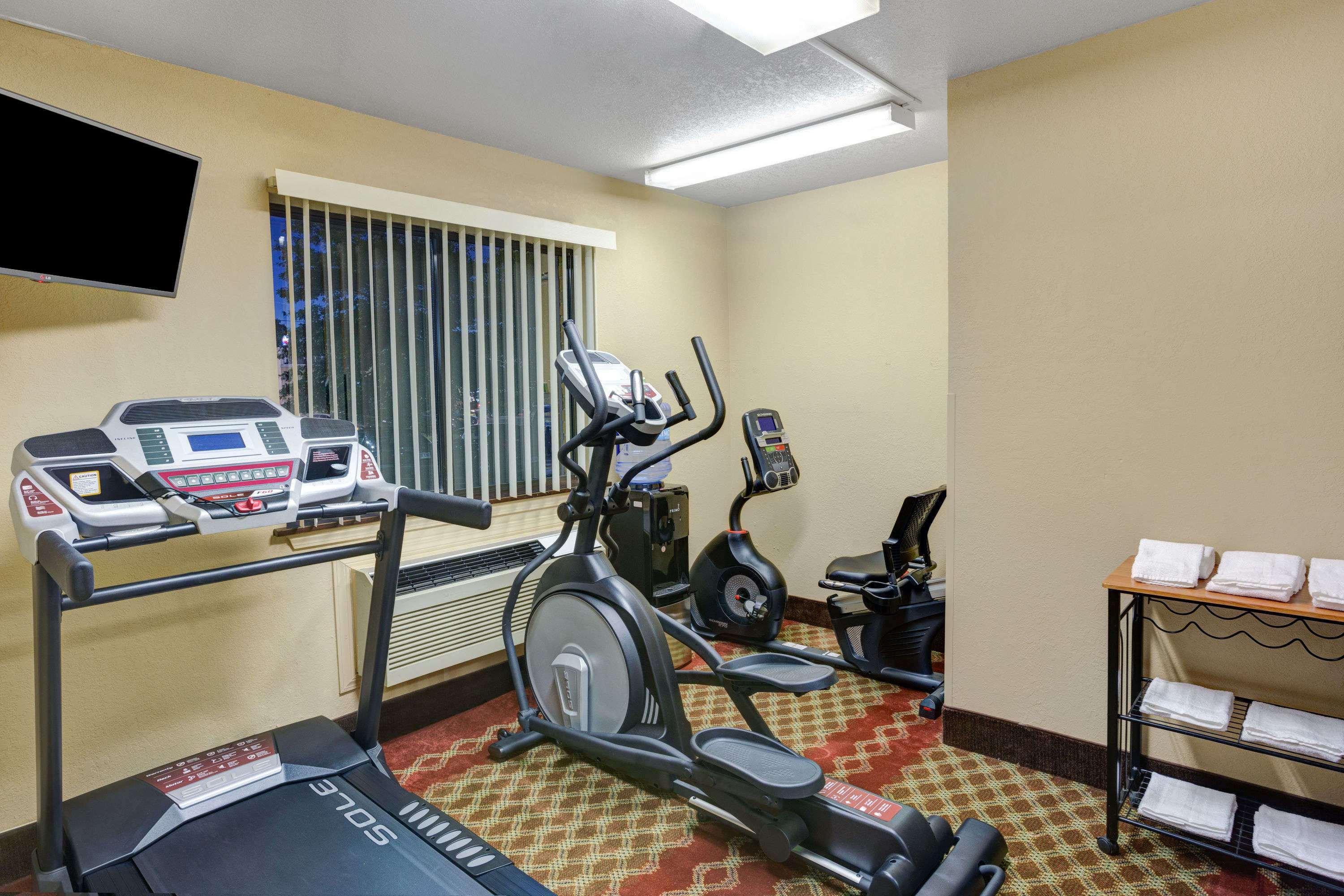 Clarion Pointe Harrodsburg-Danville Buitenkant foto