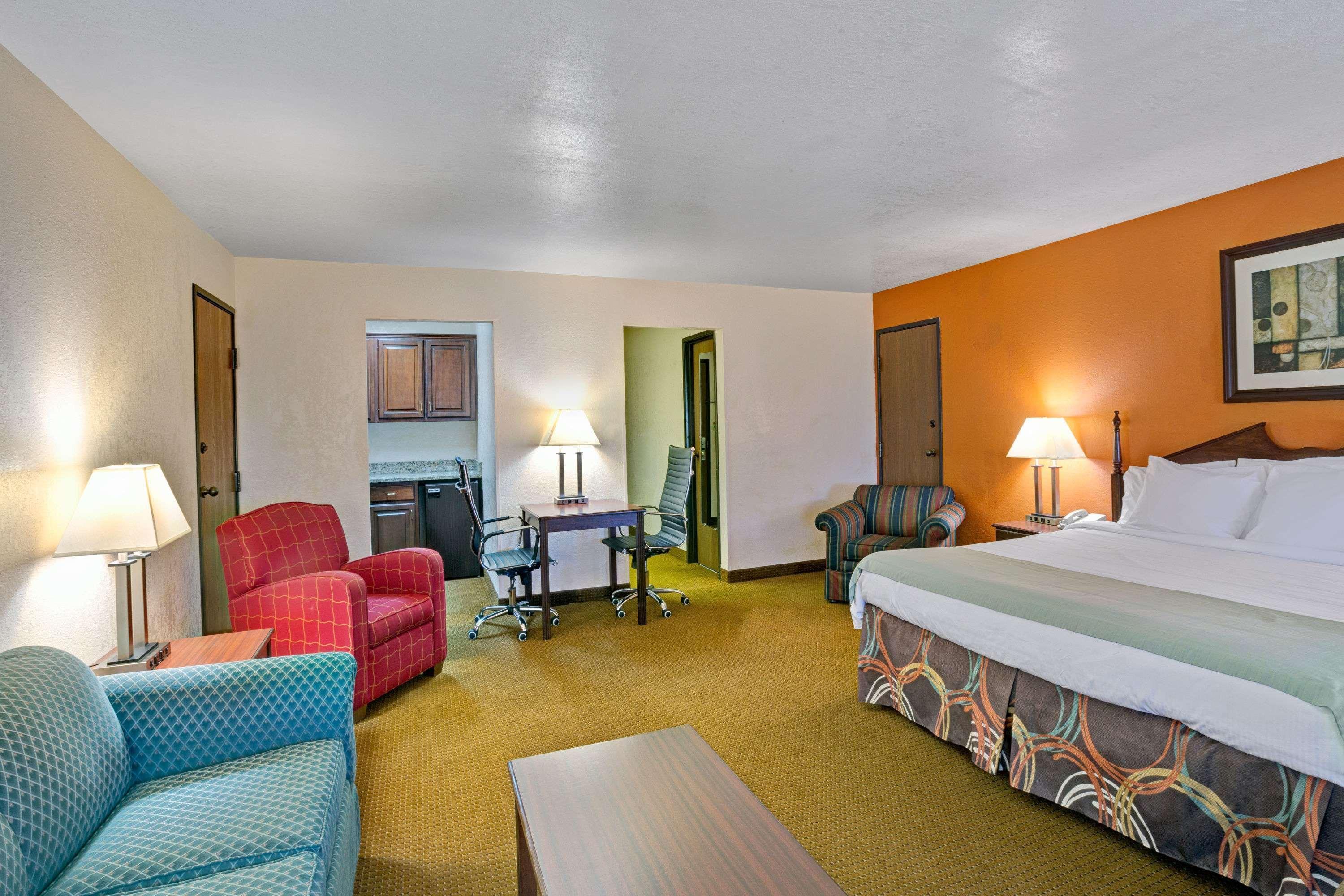 Clarion Pointe Harrodsburg-Danville Buitenkant foto