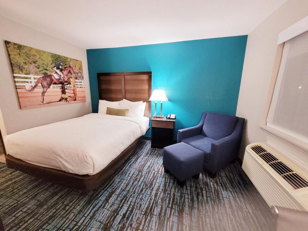 Clarion Pointe Harrodsburg-Danville Buitenkant foto
