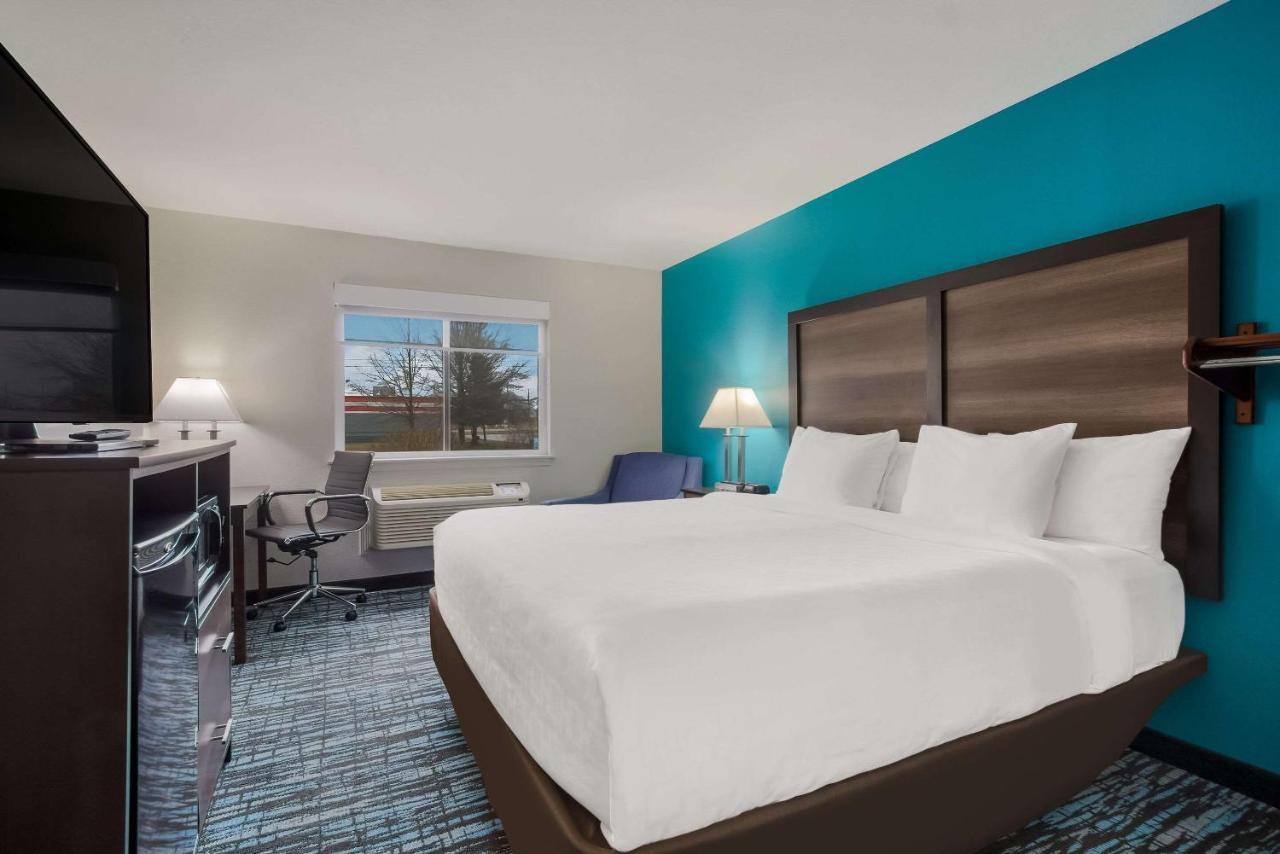 Clarion Pointe Harrodsburg-Danville Buitenkant foto