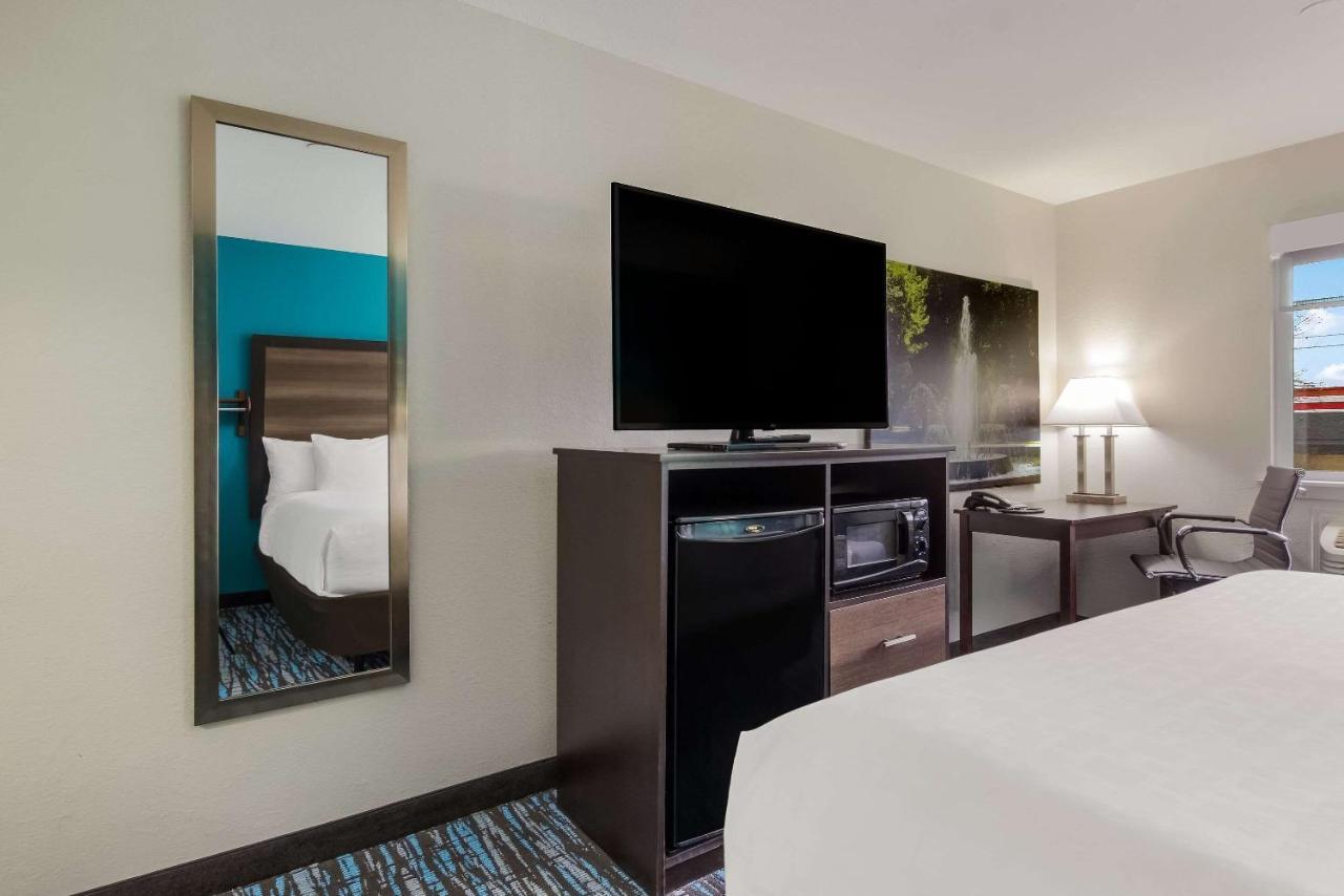 Clarion Pointe Harrodsburg-Danville Buitenkant foto